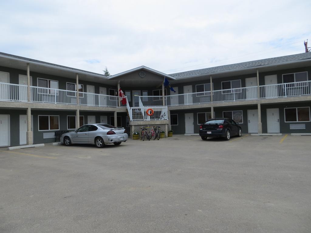 Shoreside Inn & Suites Wabamun Eksteriør bilde